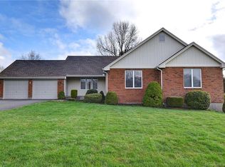 99 Old Common Rd, Wethersfield, CT 06109