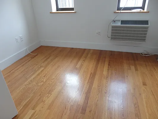 Rented by John O'Kelly Real Estate | media 4