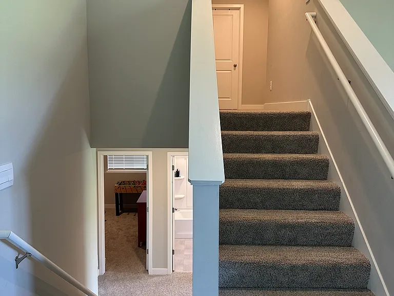 566 Greywood Blvd SW — Photo 17