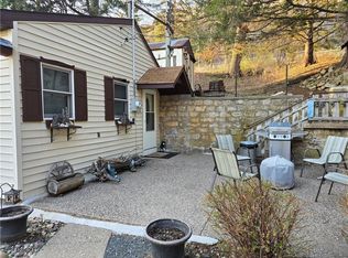 200 Laue St, Alma, WI 54610