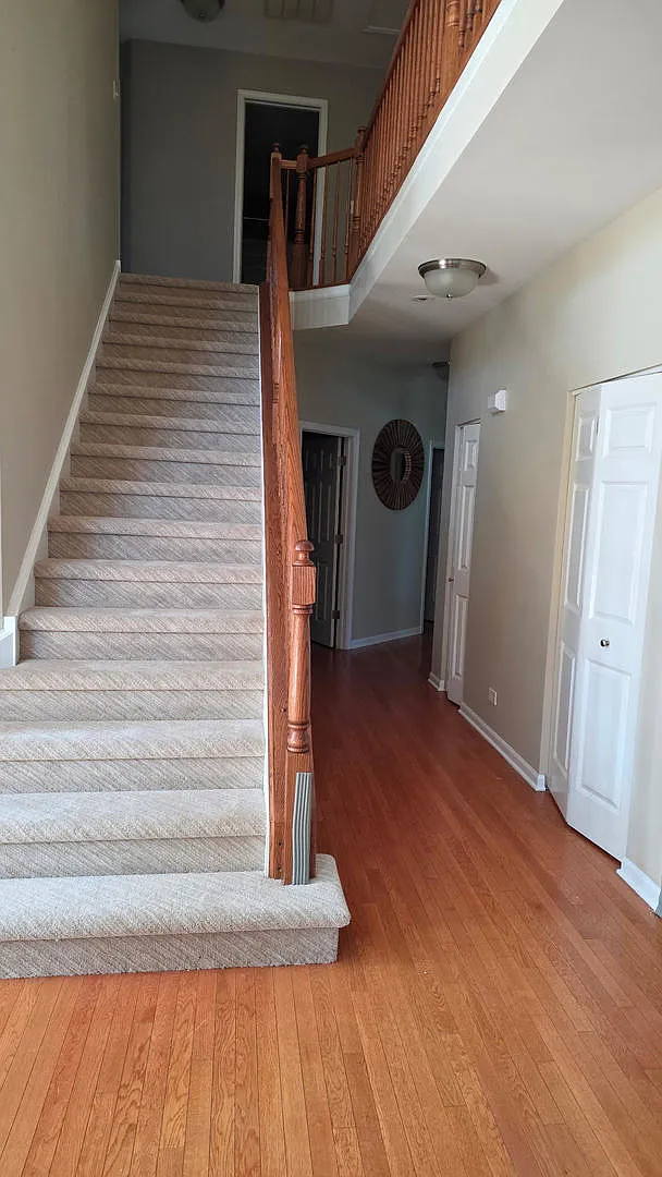 4 bed, 2.5 bath, 3190 sqft, $5,000 — Photo 3