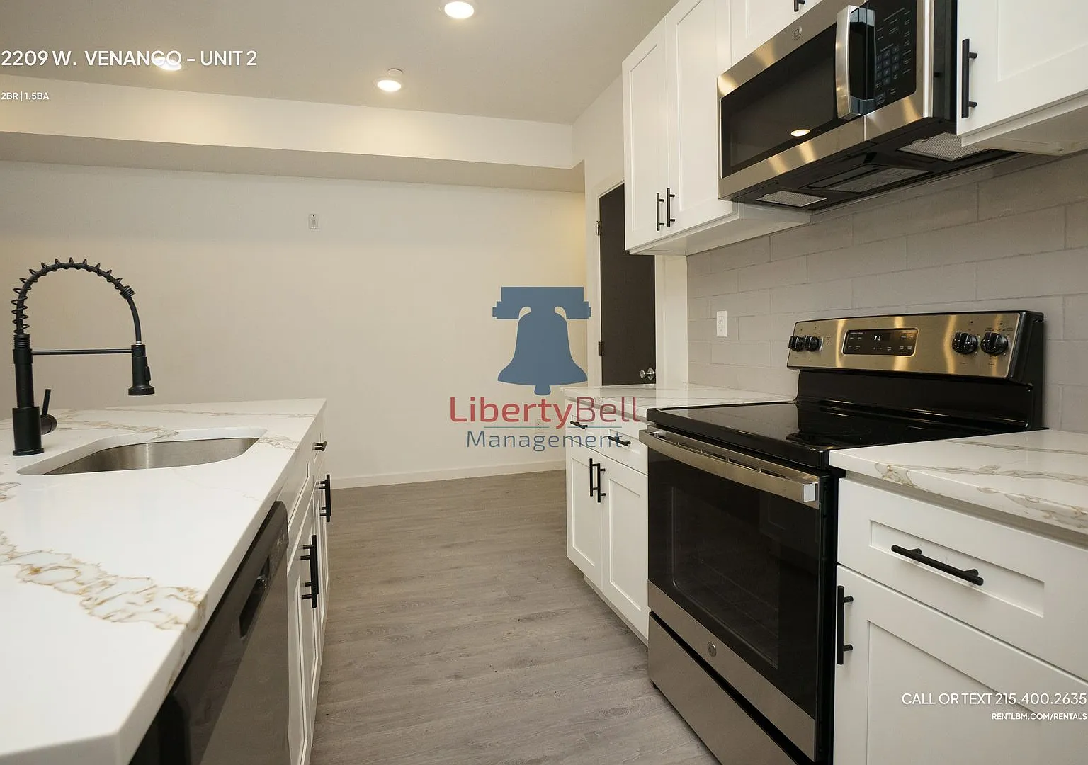 2209 W Venango — Photo 2