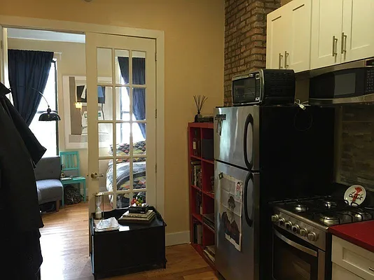 Rented by Brooklyn Group | media 21