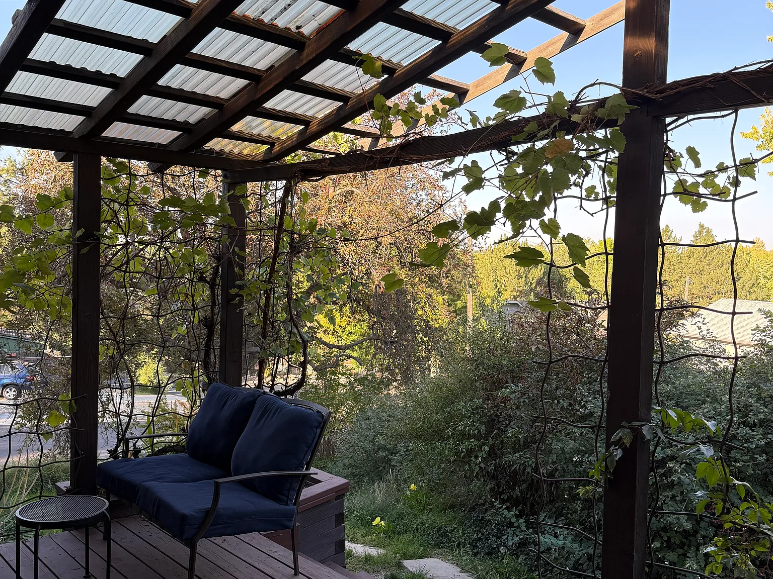 3 bed, 2100 sqft, $2,950 — Photo 3