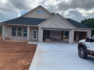 10035 Eagle Point, Newalla, OK 74857