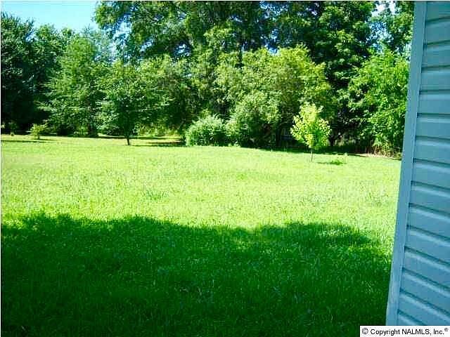 2nd image of 888 Boles Rd