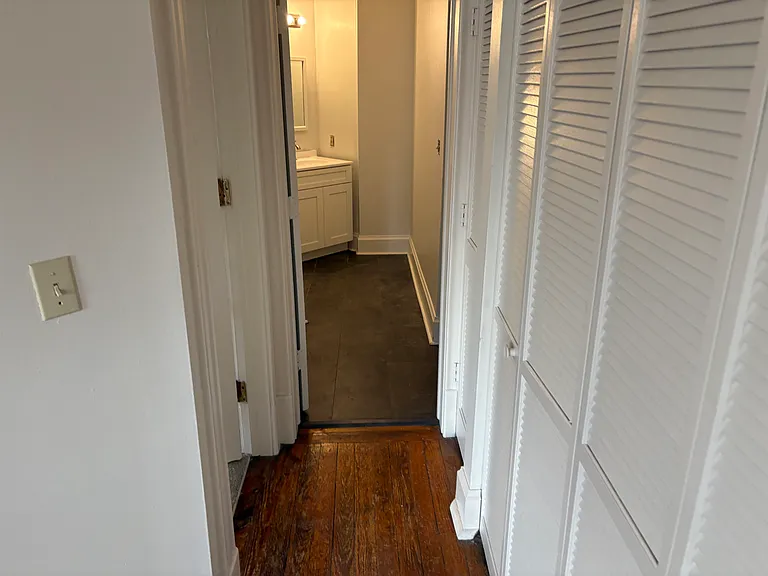 315 N Senate Ave #3B — Photo 8