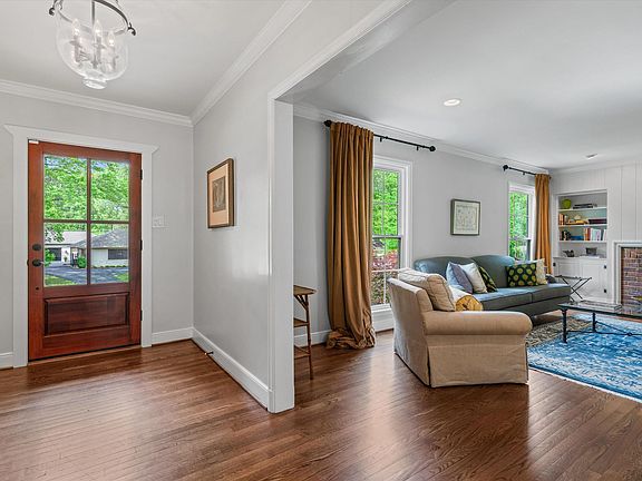 4th image of 4949 Briarcliff Ave