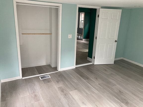 4th image of 36 Mariner St #2