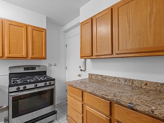 2nd image of 7206 Oak Ave APT 2SE