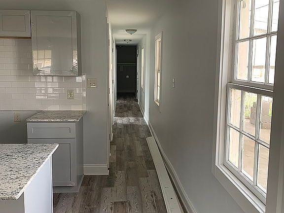 4th image of 213 N 9th St