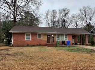2864 Hawthorne Dr, Columbus, GA 31903