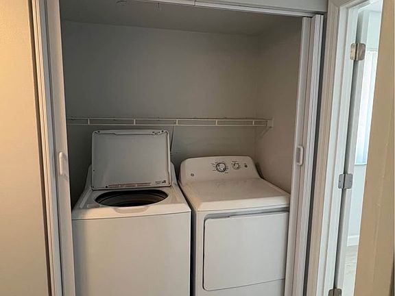 3rd image of 1210 Wildwood Lakes Blvd APT 207