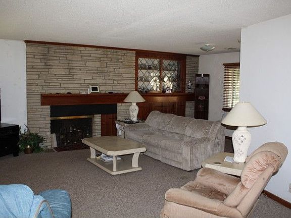 2nd image of 1706 E 12th Ave