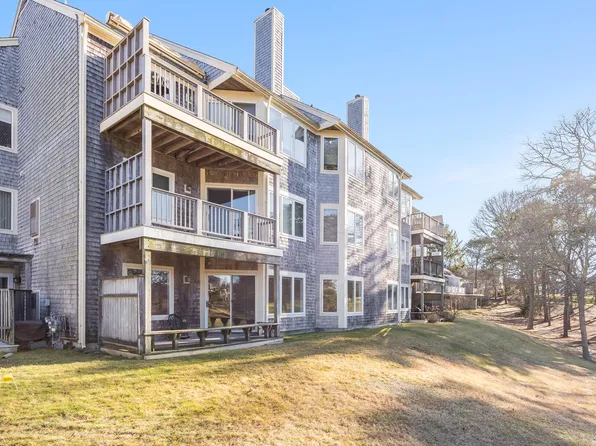 216 Kates Path Village, Yarmouth Port, MA 02675