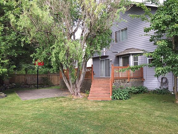 3rd image of 1200 57th Dr SE