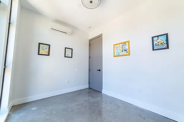 Rented by Premier Metro Realty Corp | media 17