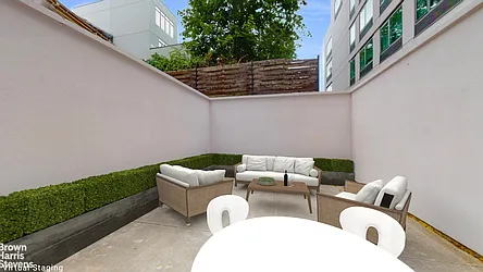 180 Franklin Avenue, #103