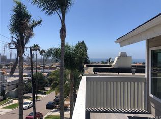 939 1st St #1, Hermosa Beach, CA 90254