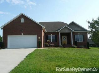 35 Frost Ln, Taylorsville, NC 28681
