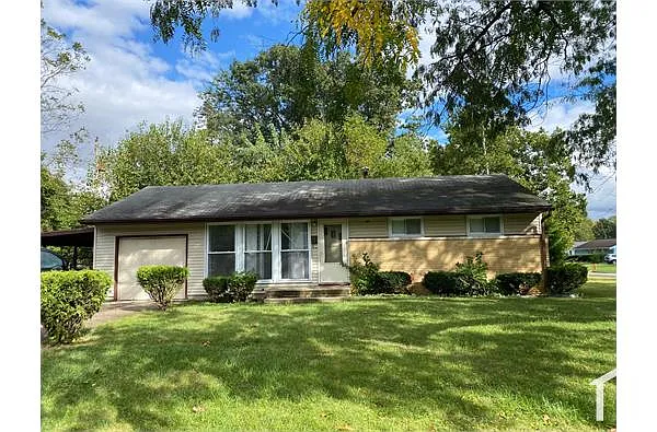 1002 N James St photo 1