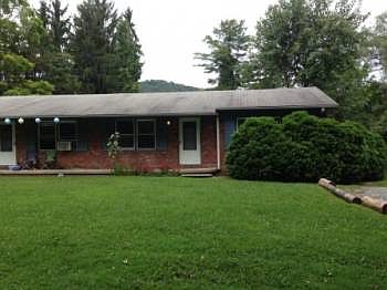 1st image of 908 White Pine Dr