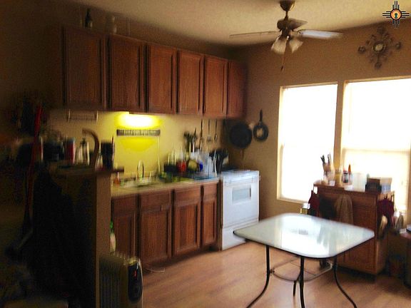 2nd image of 610 W Greene St