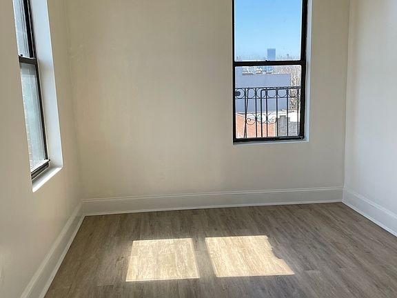 2nd image of 24-36 41st St APT 11