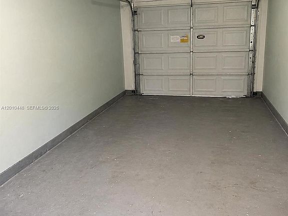 2nd image of 1601 N K St