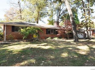 8619 Green Springs Dr, Saint Louis, MO