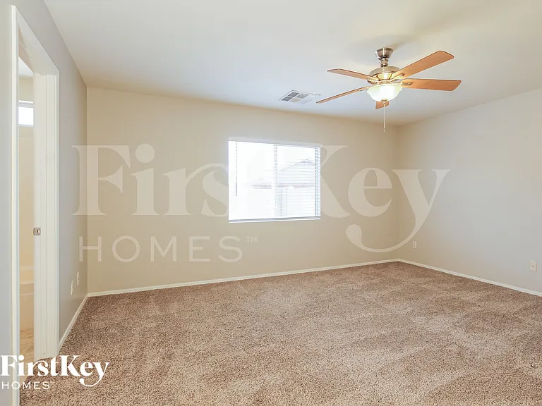 11597 W Vogel Ave — Photo 8