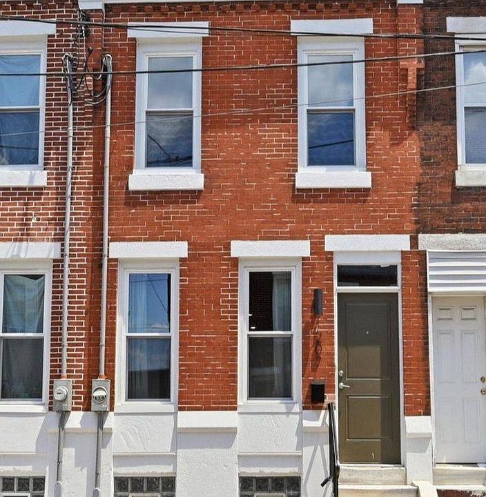 1st image of 1207 S Harmony St