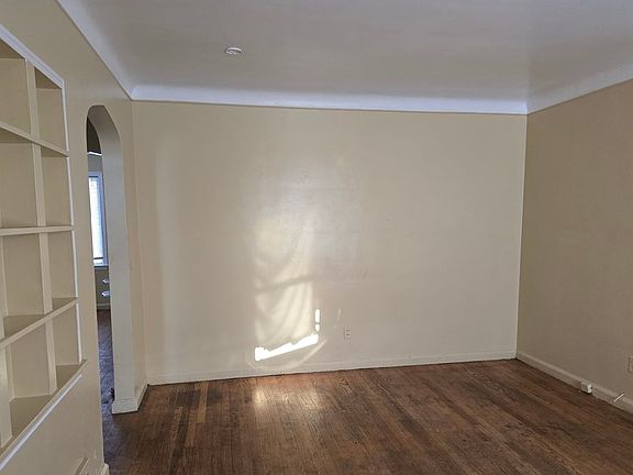 2nd image of 20144 Stoepel St