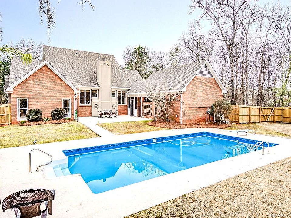 1st image of 8017 Mossy Oak Dr