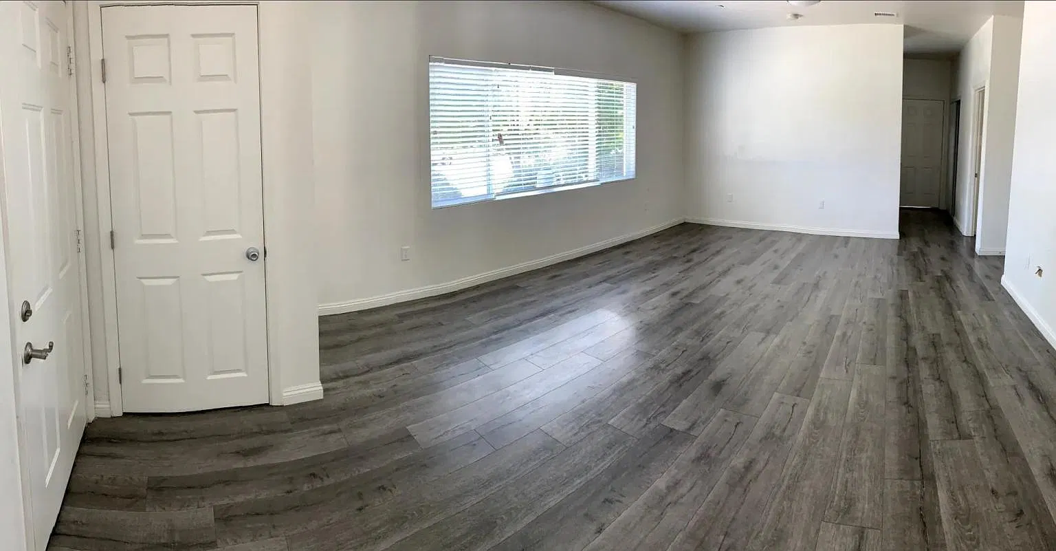 10374 Marion Ave — Photo 3
