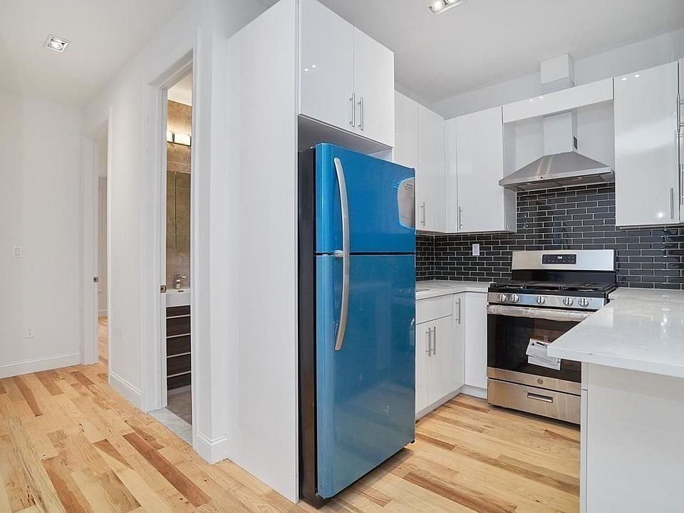 1st image of 958 71st St #2-A