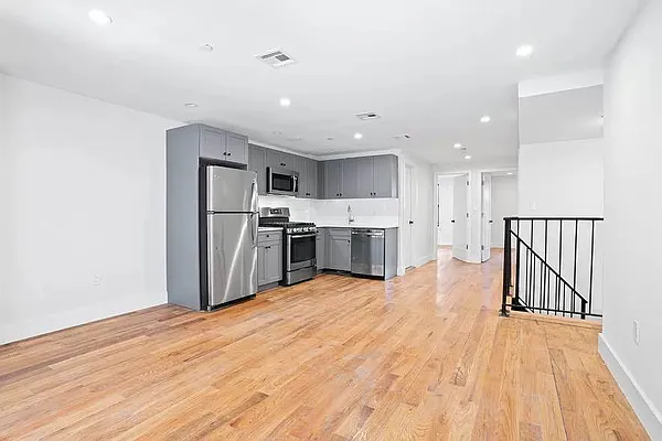 Rented by Douglas Elliman | media 13