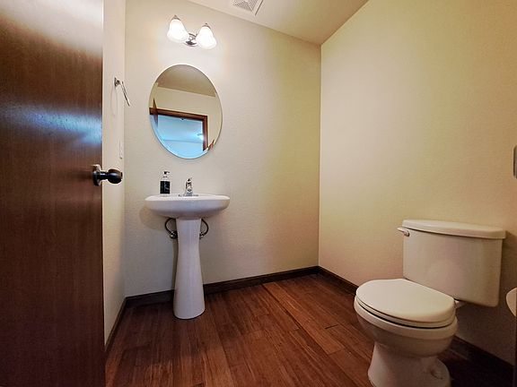 4th image of 2721 158th Pl SW