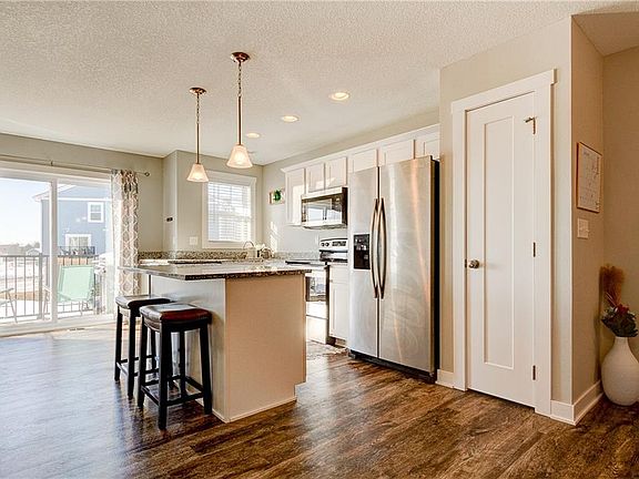 3rd image of 2624 NW Lois Ln