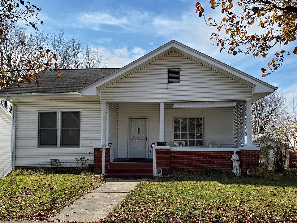 1st image of 141 E Sevier Ave