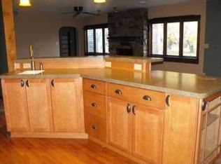 1209 Pinecrest Rd, Green Bay, WI 54313