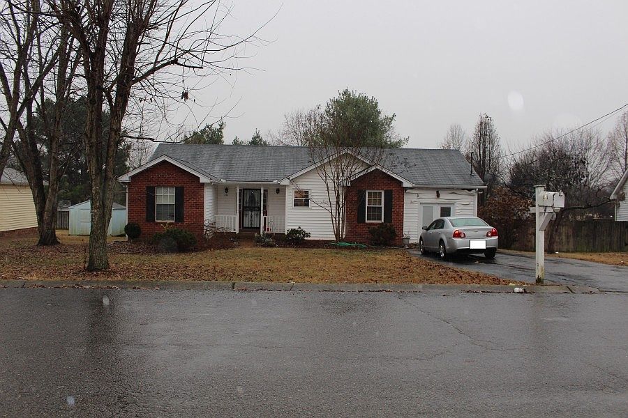 1st image of 171 E Morris Dr
