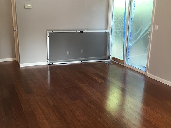 5th image of 242 Union Ave