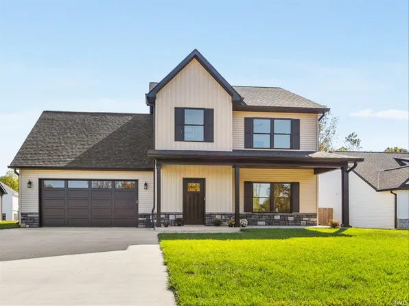 911 S Lantern Ln, Ellettsville, IN 47429