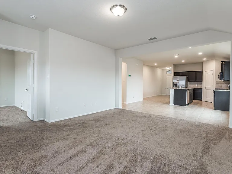 6901 Freeboard Way — Photo 32