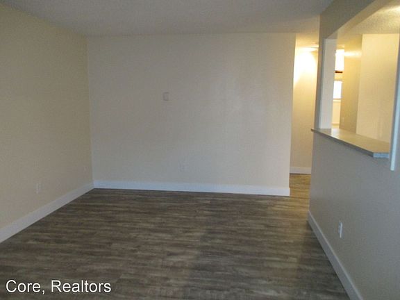 4th image of 409-419 SE 30th Ave #8070135