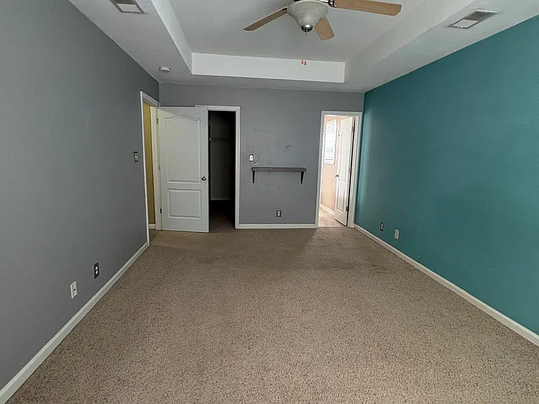 367 Andrew Dr — Photo 40