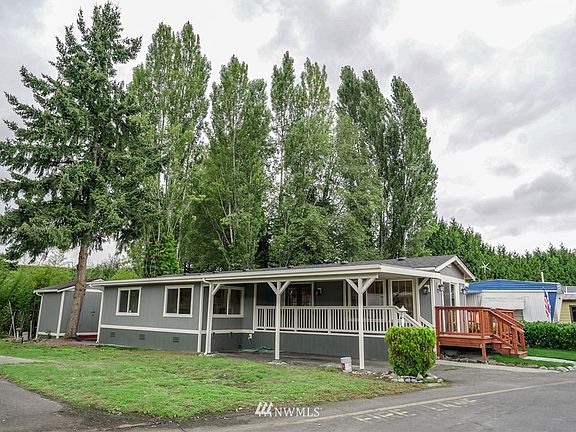 2nd image of 7031 NE 175th St