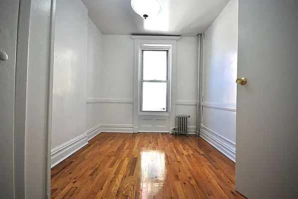 Rented by KYLM, LLC | media 33