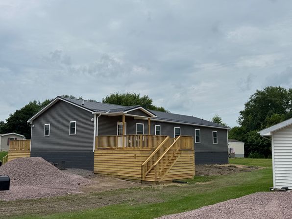 2687 Snyder Ave #102